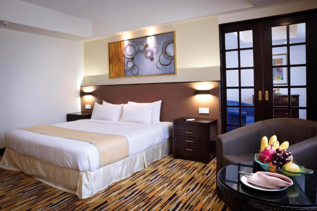 Hotel Royal Penang George Town Exterior photo